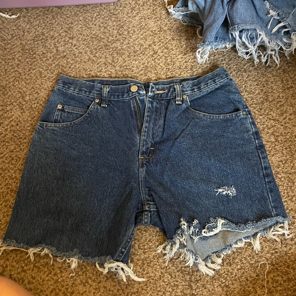 Vintage Wrangler cut off jean shorts